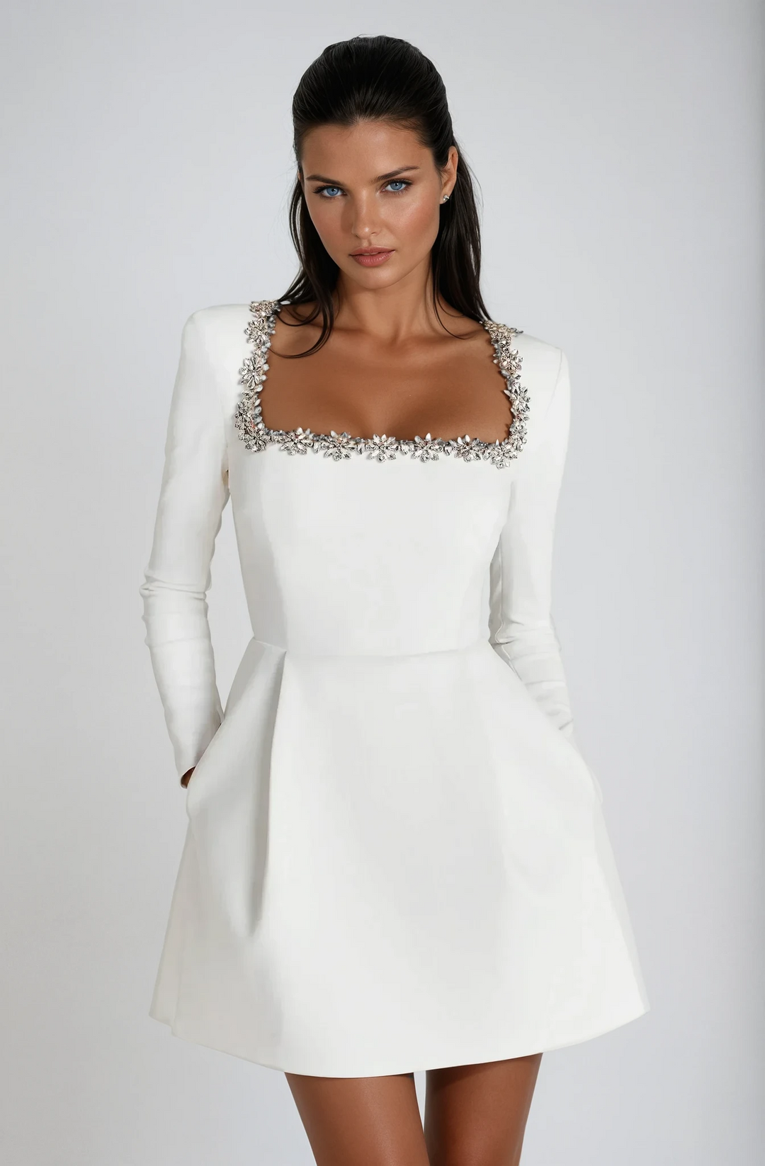 Lina | Elegantní mini šaty