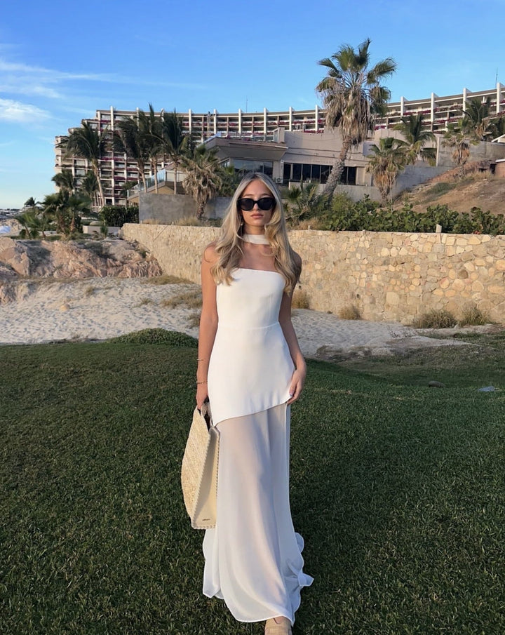 Ariadne – Bezramínkové maxi šaty s patchworkovou síťovinou a asymetrickým střihem