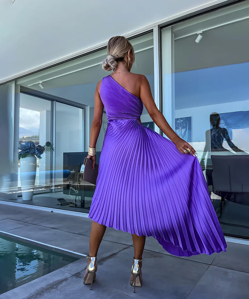 Celeste – Elegantní midi šaty na jedno rameno